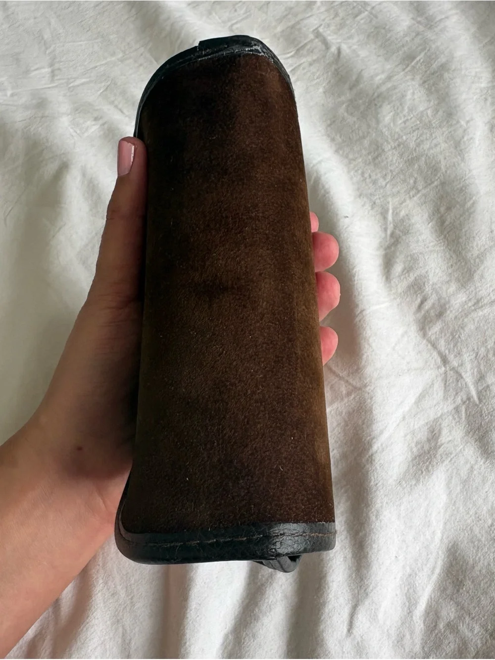 Authentic Tom Ford Brown Suede Fold-Up Magnetic Sunglasses Case